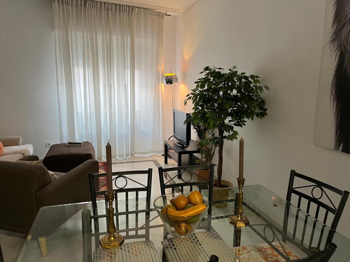 Very Nice Apartament. City Center. Private Parking — Photos 2