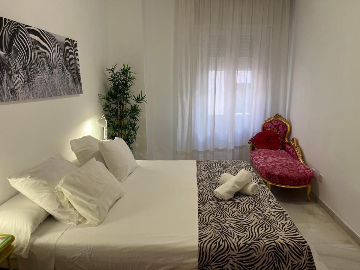 Very Nice Apartament. City Center. Private Parking — Photos 3